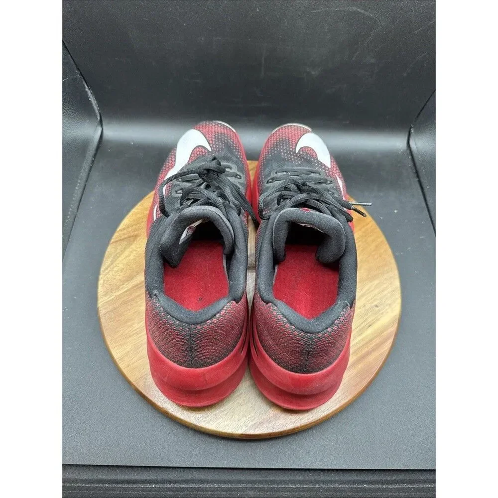 Nike see pics